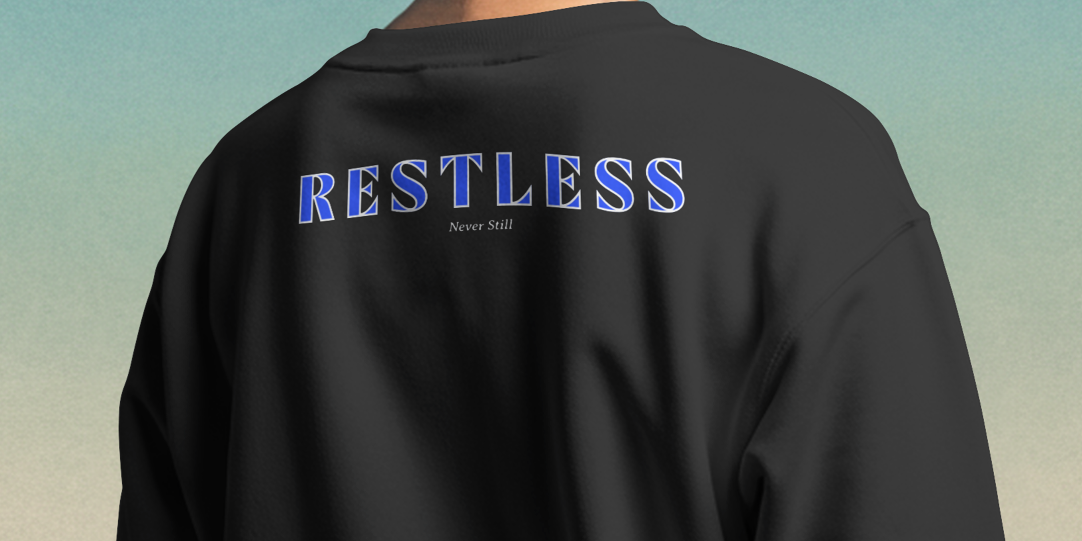 The Restless sweatshirt- Black